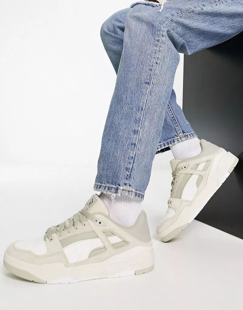 

Белые и серые кроссовки PUMA Slipstream Cloud