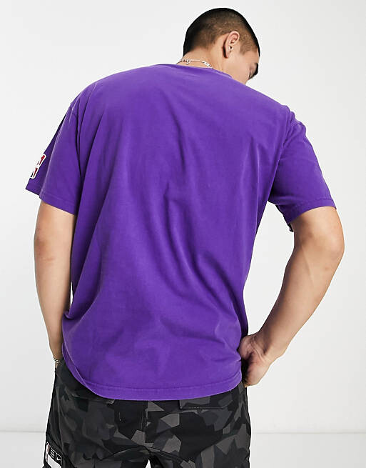 

Фиолетовая футболка с графическим рисунком Nike Basketball NBA LA Lakers Max 90