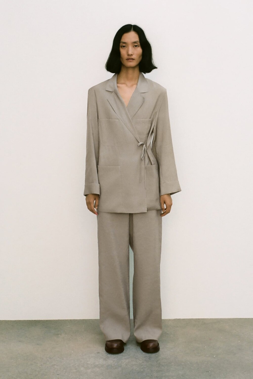 

Струящиеся брюки в пижамном стиле Zw Collection ZARA