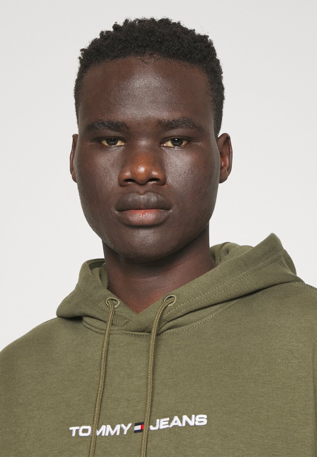

Толстовка Tommy Jeans Linear Hoodie, серо-оливковый, Серый