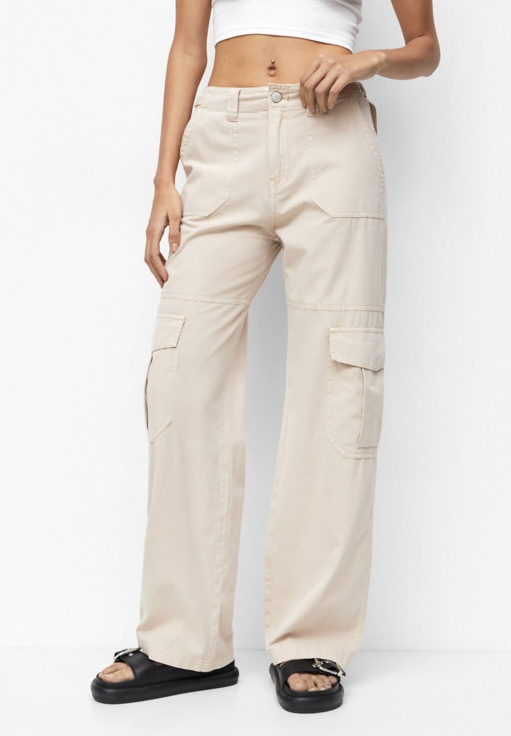 

Брюки карго PULL&BEAR, бежевый