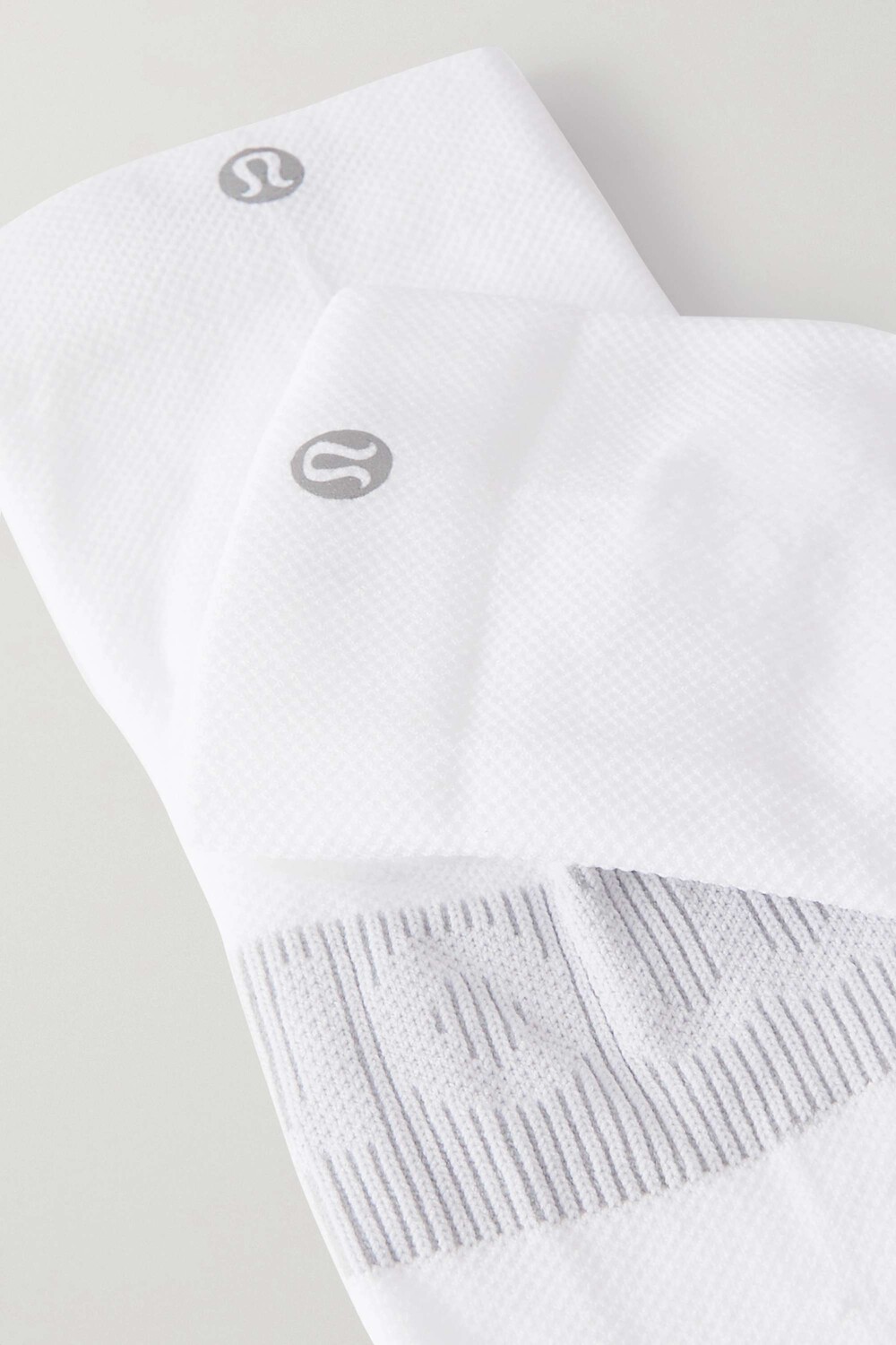 

LULULEMON Комплект Power Stride из трех носков эластичной вязки., белый
