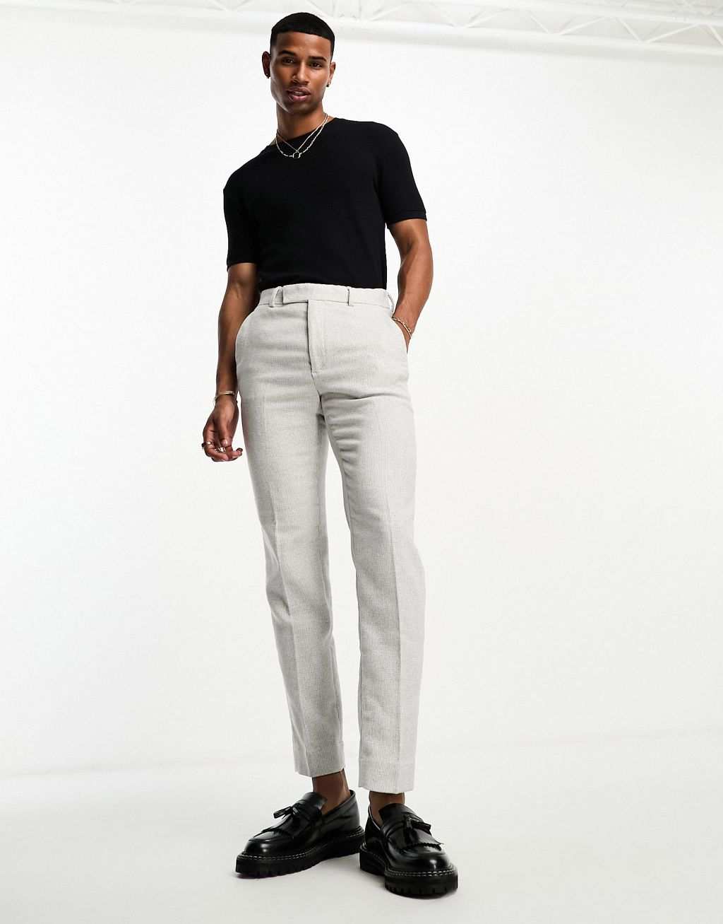 Серые узкие брюки из смесовой шерсти ASOS DESIGN