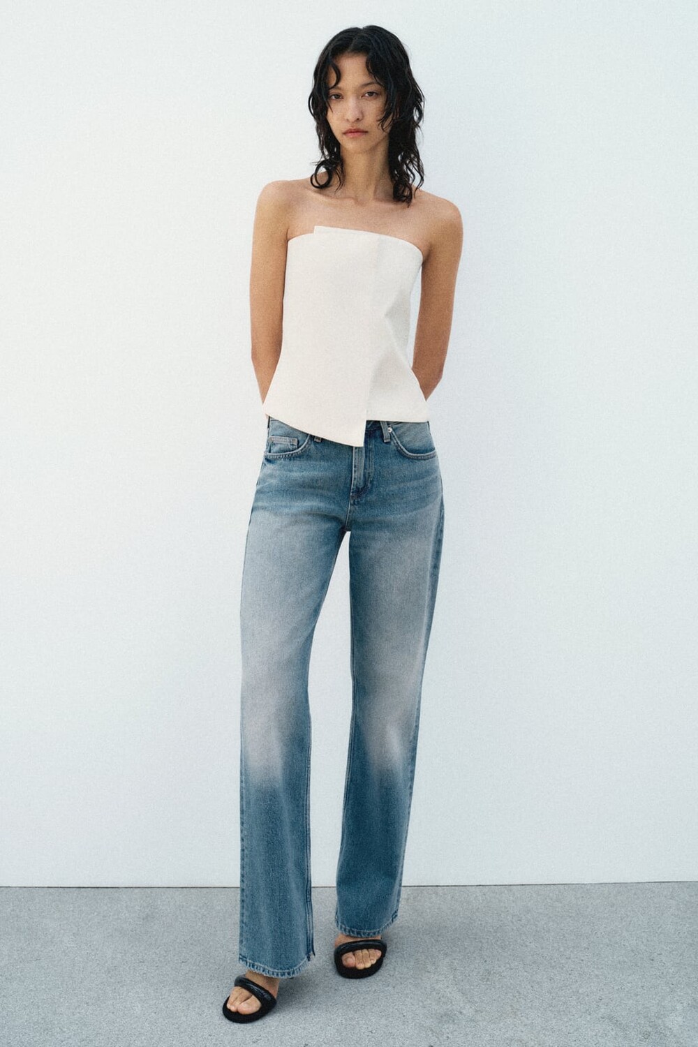 

Атласный топ без бремеел ZARA, белый