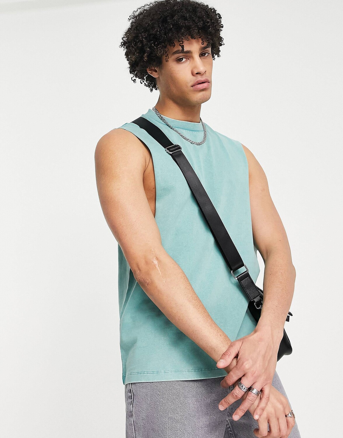 

Светло-синий жилет свободного кроя ASOS DESIGN