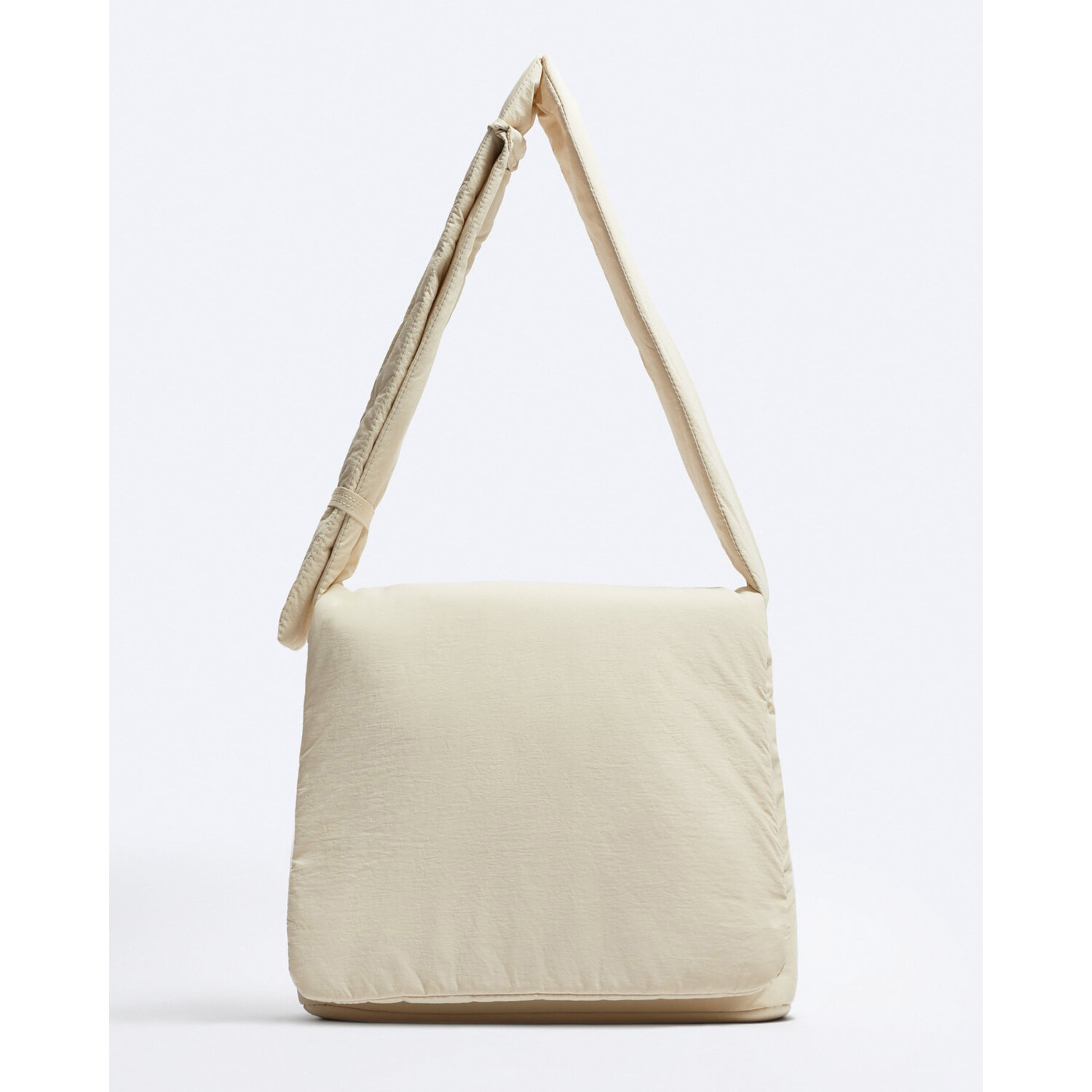 

Мужская сумка Zara Xl Crossbody With Flap, слоновая кость
