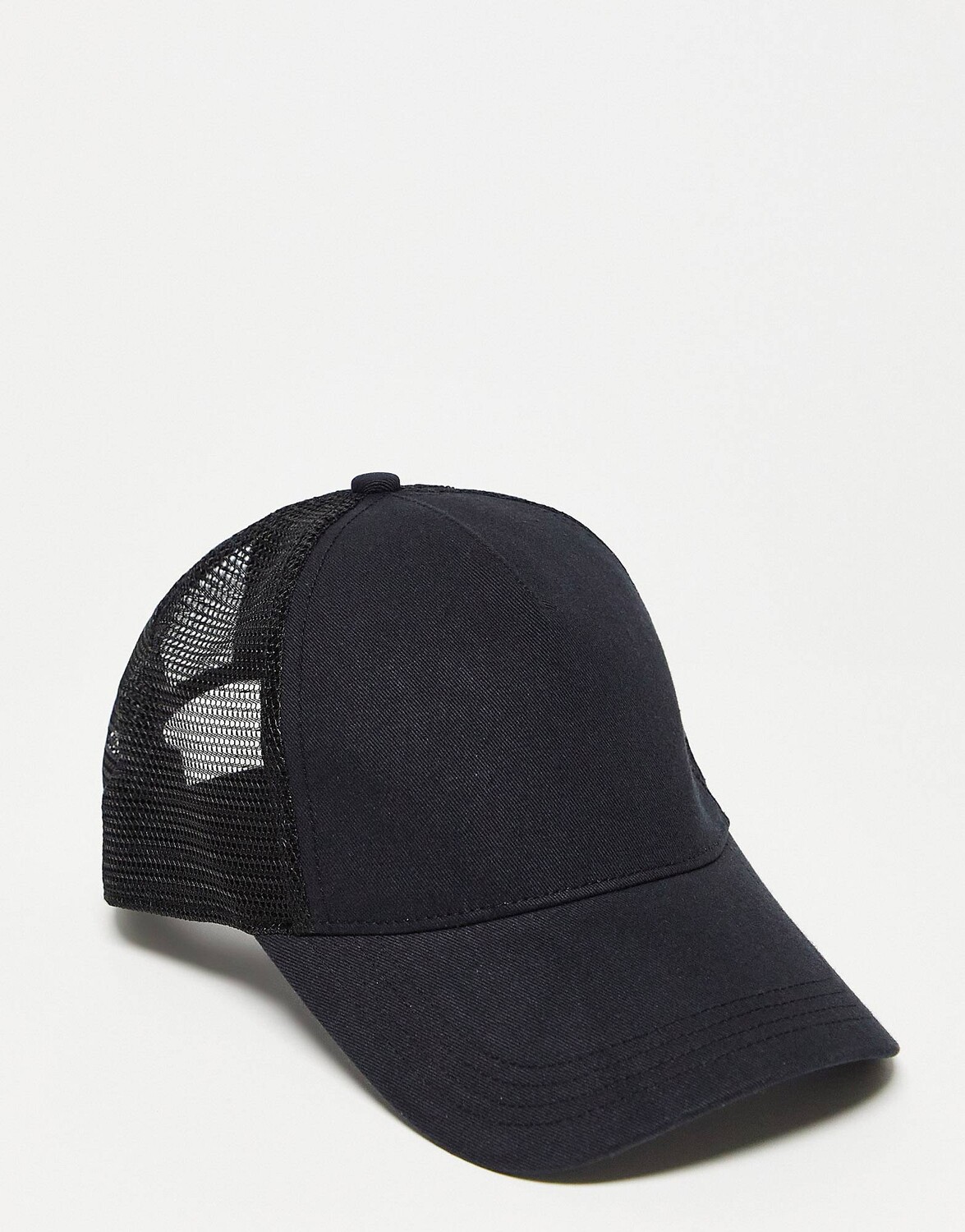 

Черная кепка ASOS DESIGN