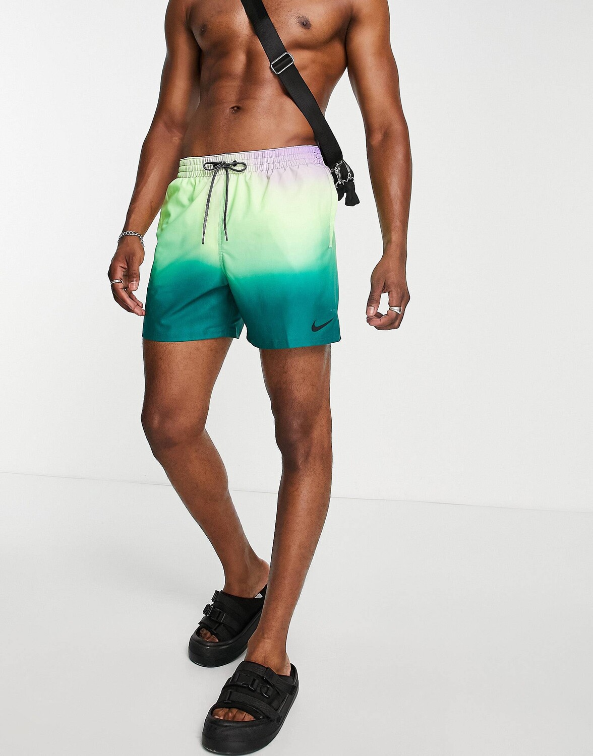 

Фиолетово-синие плавки Nike Swim 5 дюймов с принтом тай-дай