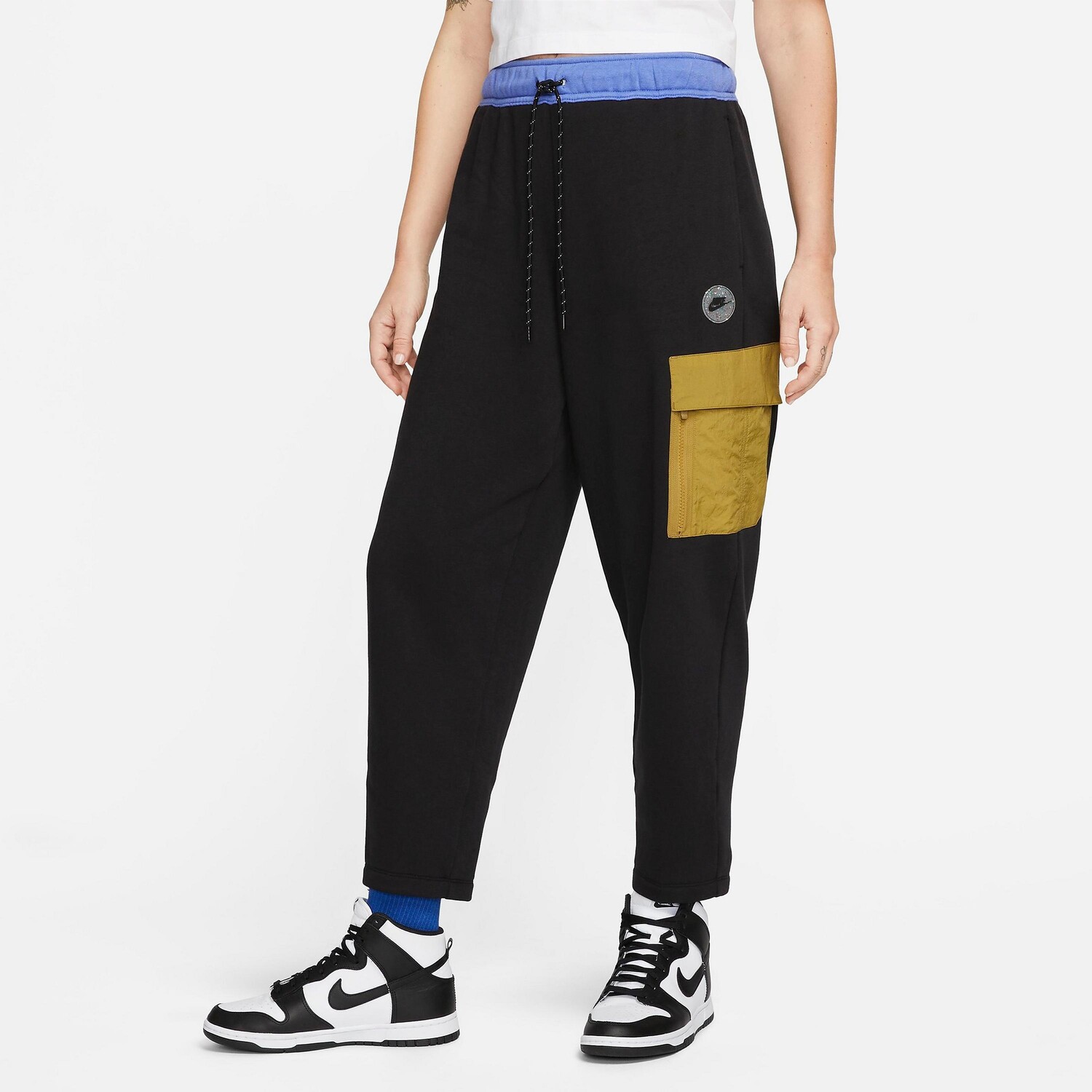 

Женские флисовые брюки-карго Nike Sportswear, черный