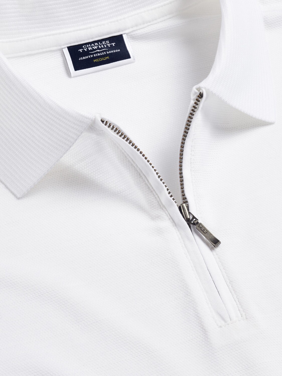 

Charles Tyrwhitt Cool рубашка-поло с воротником на молнии, белая