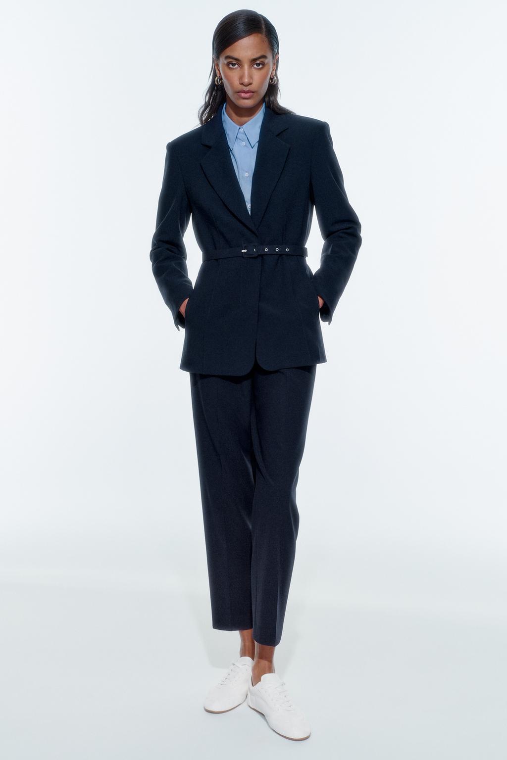 Приглаженный пиджак с поясом ZARA, темно-синий приглаженный пиджак в стиле смокинго zara черный