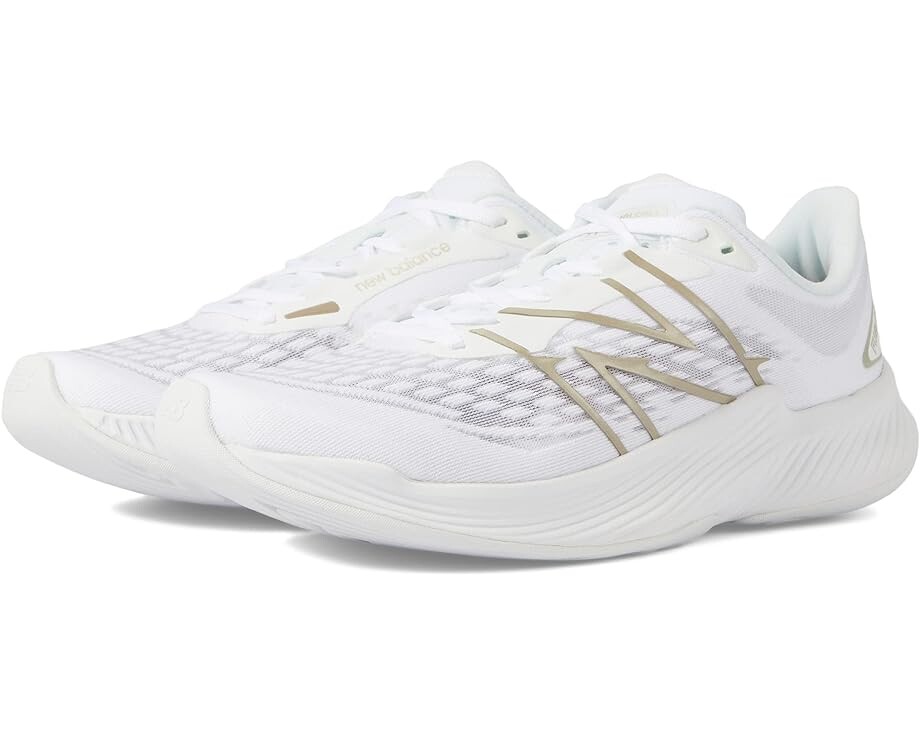 

Кроссовки New Balance FuelCell Prism v2, цвет White/Light Gold Metallic