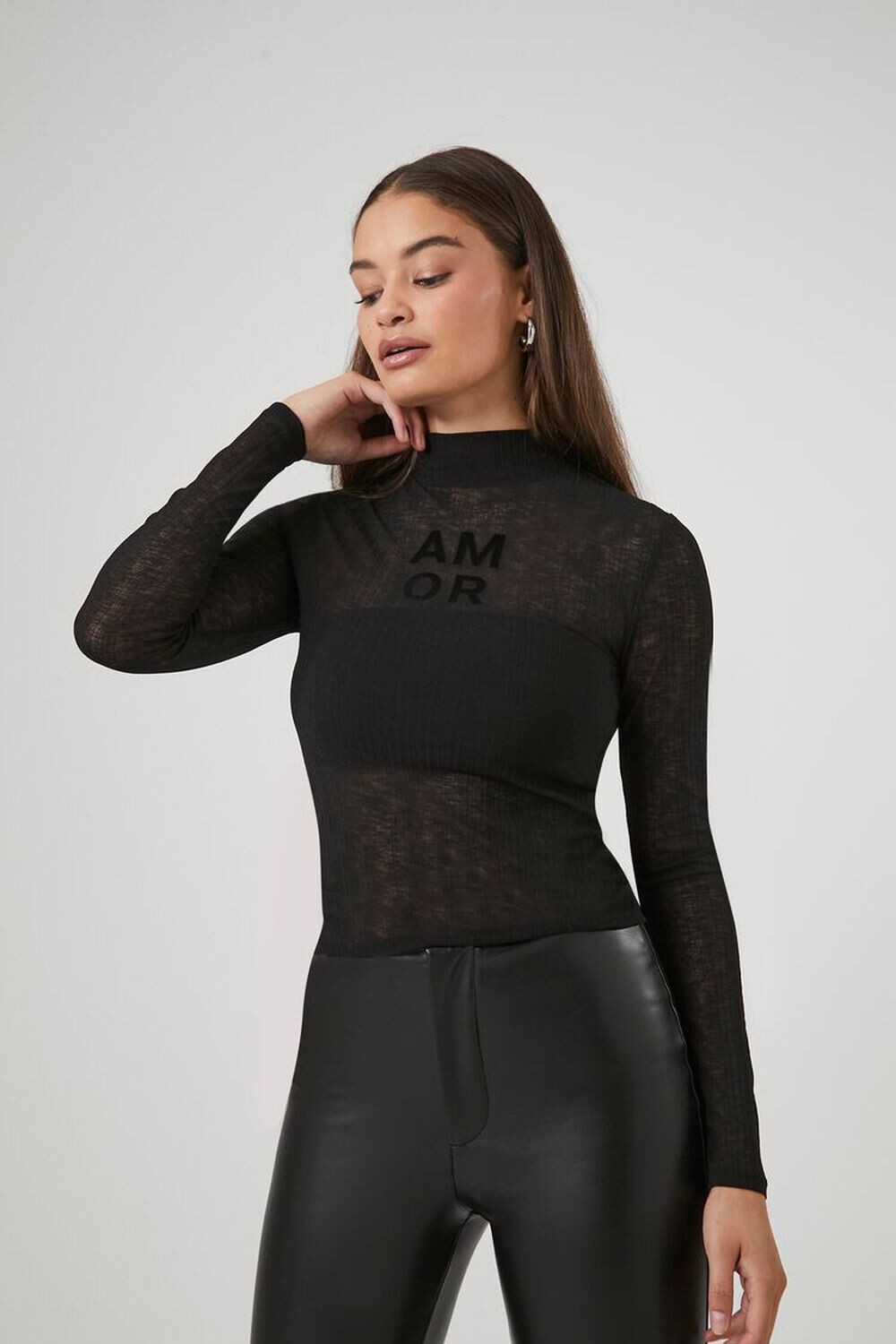 

Топ Amor в рубчик с воротником под горло Forever 21, черный