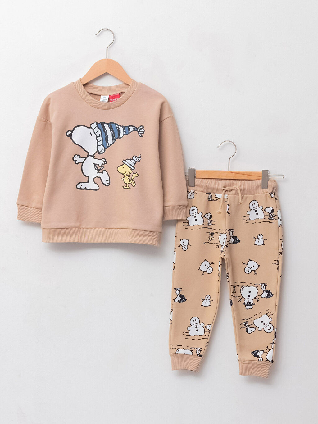 

Толстовка с круглым вырезом и длинными рукавами с принтом Snoopy и брюки-джоггеры (2 шт.) LCW baby