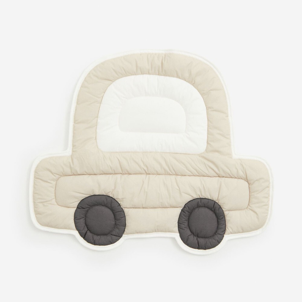 

Детский коврик H&M Home Car-shaped, светло-бежевый