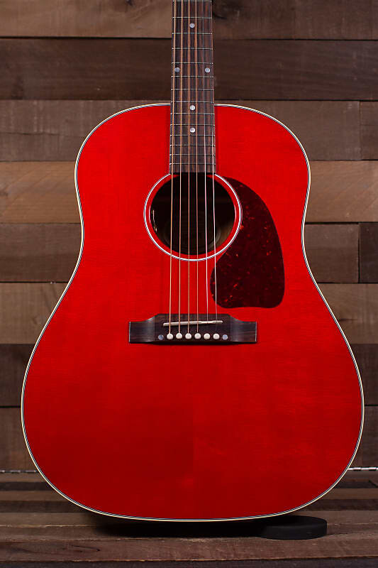 

Gibson J45 Cherry, нижняя дека и обечайка из красного дерева, верхняя дека из ели, LR Baggs PU J45 Cherry, Mahogonay Back and Sides, Spruce Top, LR Baggs PU