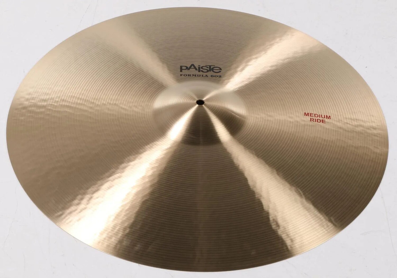 

Тарелка Paiste 24 дюйма Formula 602 Medium Ride Б/у