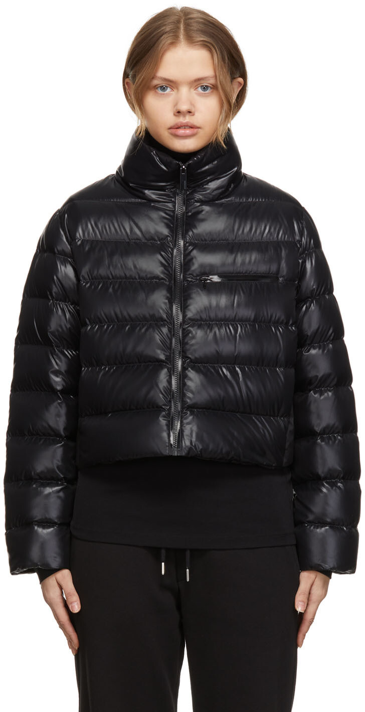 

Черная укороченная пуховая куртка Morgat Moncler