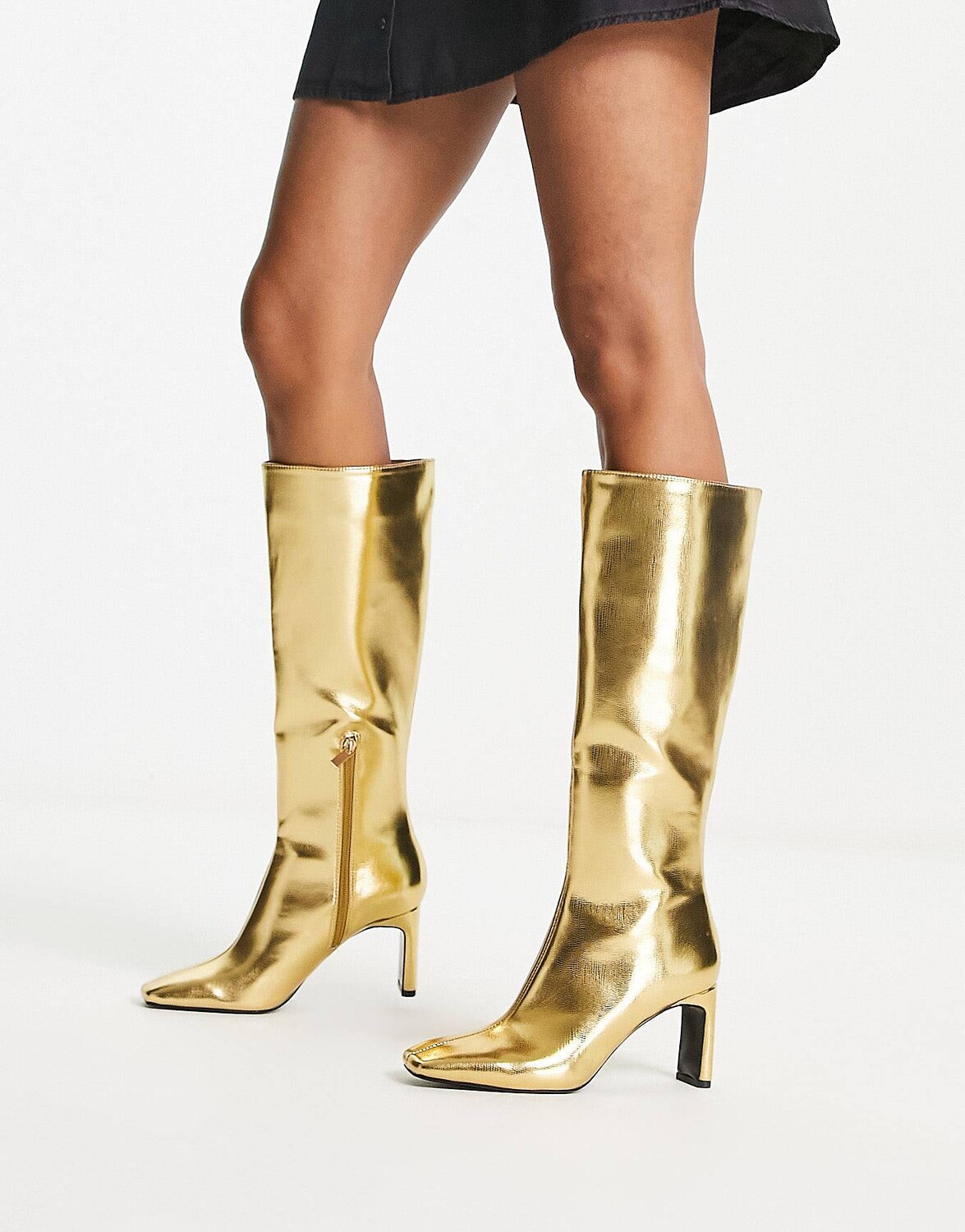 

Сапоги Stradivarius Knee High, золотой
