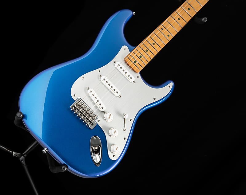 Ограниченная серия Fender H.E.R. Подпись Stratocaster Blue Marlin Limited Edition H.E.R. Signature Stratocaster