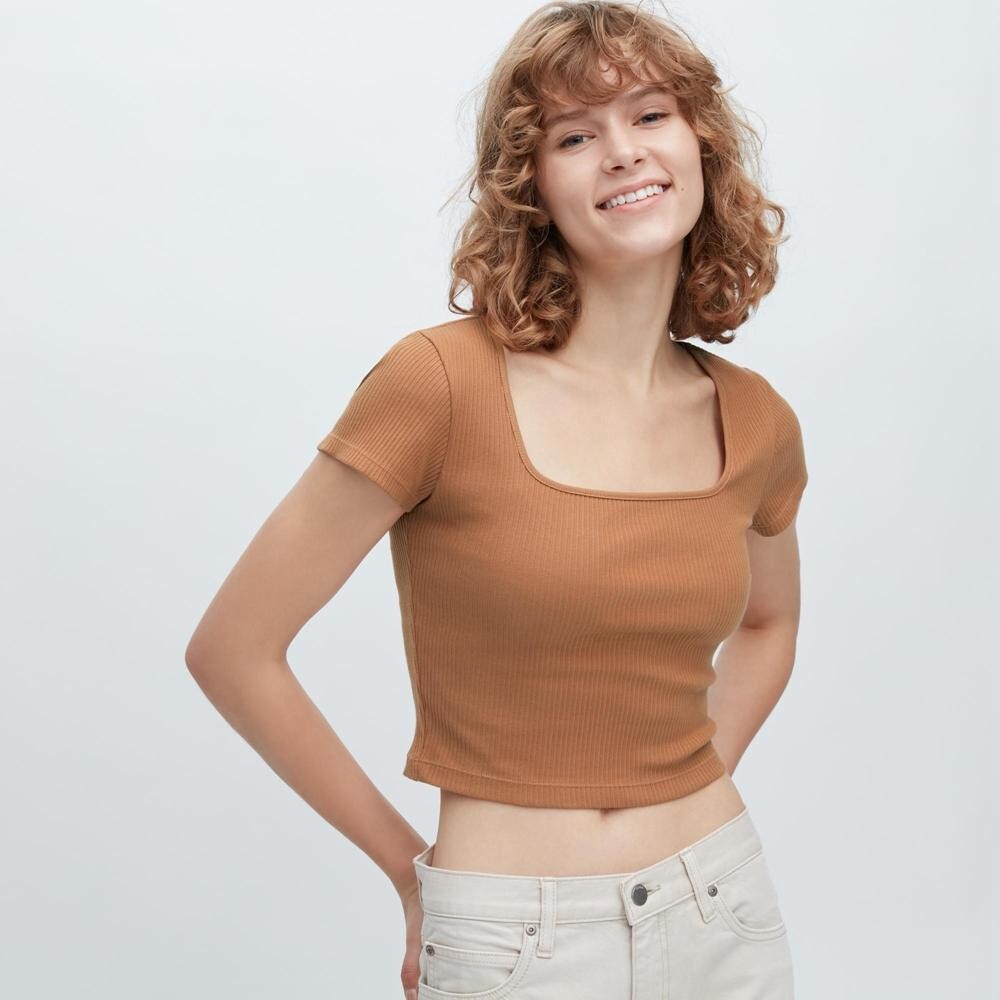 

Футболка Uniqlo, кэмел