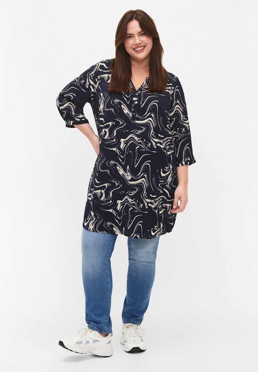 

Туника WITH 3/4 SLEEVES Zizzi, цвет blazer swirl aop