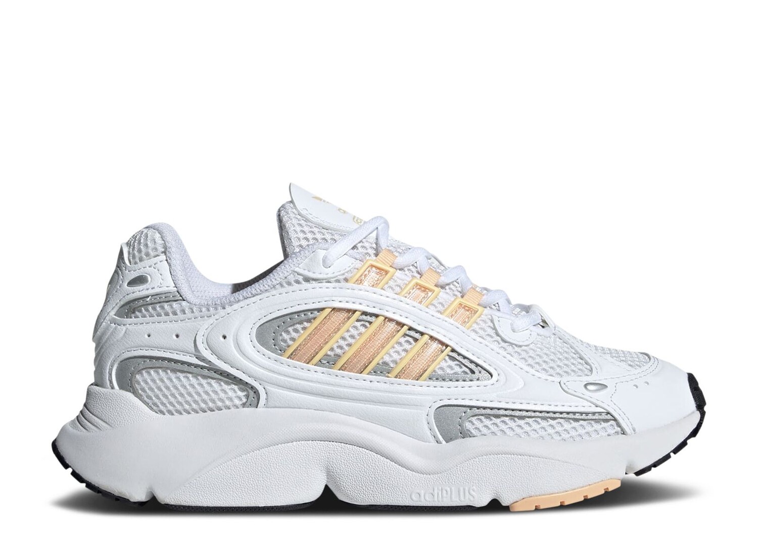 

Кроссовки adidas Wmns Ozmillen 'White Glow Orange', белый