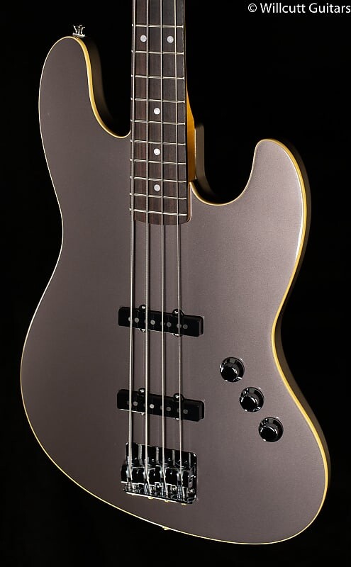 

Fender Aerodyne Special Jazz Bass Dolphin Grey Metallic (245)
