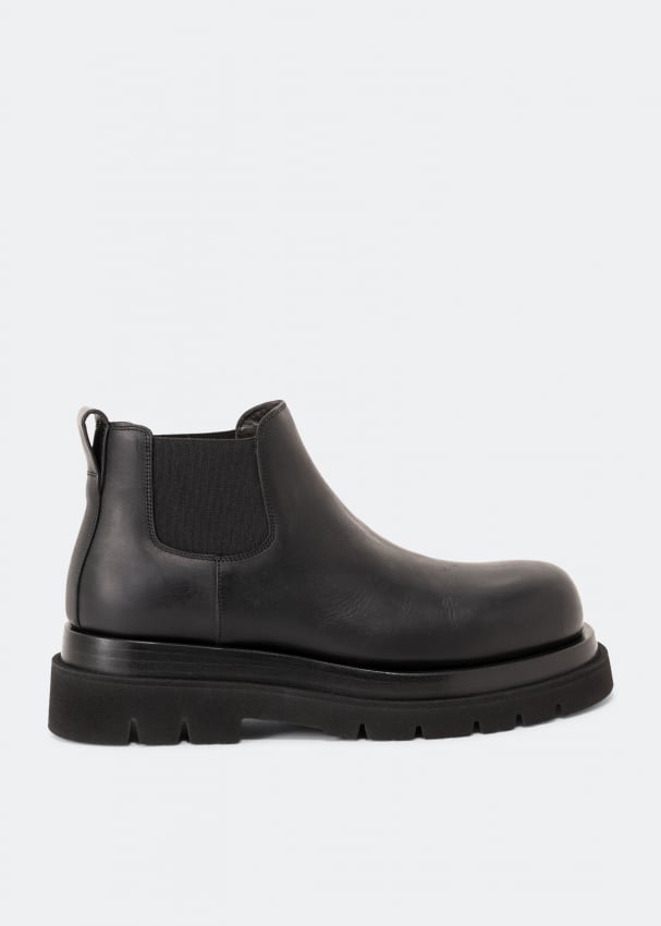 Ботинки BOTTEGA VENETA Lug boots, черный черные ботинки челси fireman bottega veneta
