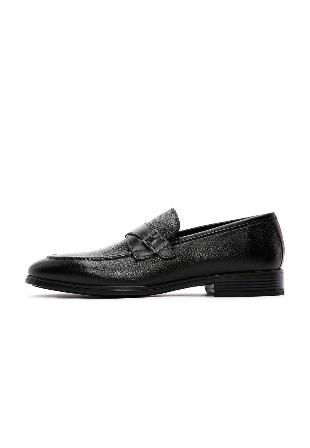

Элегантные лоферы Buckle Classic Derimod, черный