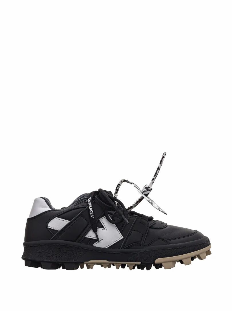 

Кроссовки Off-White