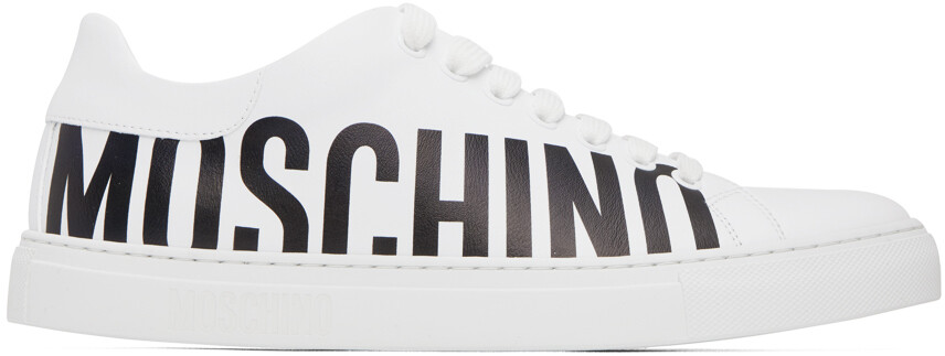 

Белые кроссовки с принтом Moschino
