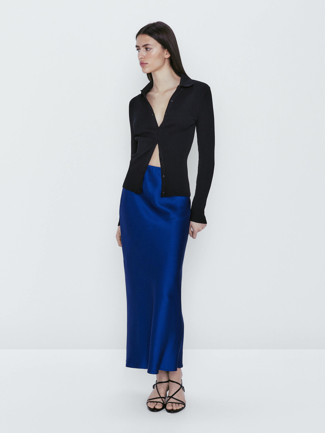 Юбка Massimo Dutti Flowing Satin, синий – купить по выгодным ценам с ...