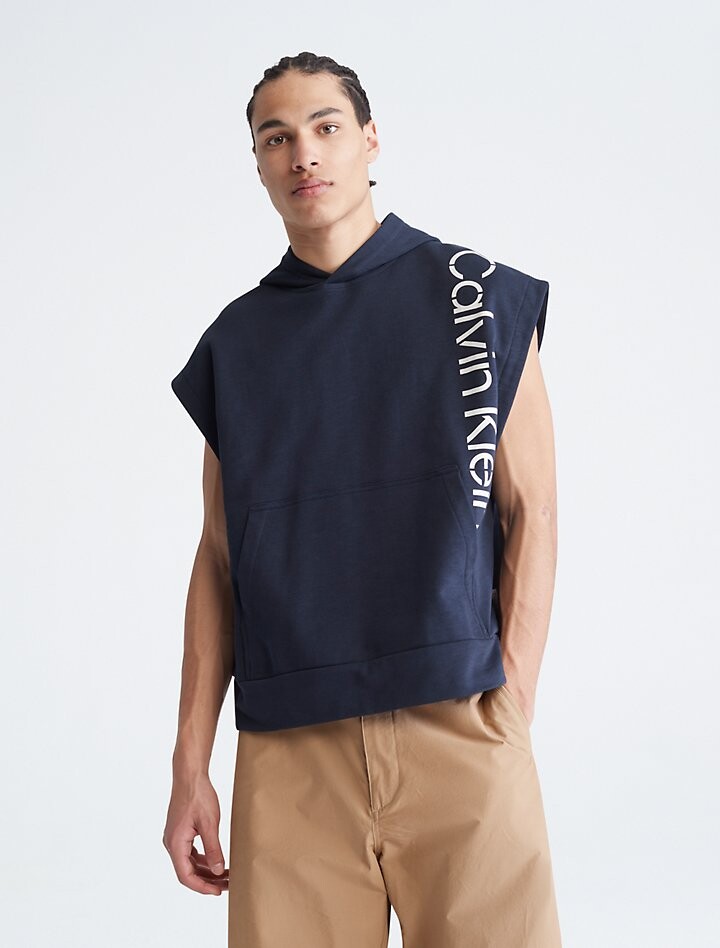 

Худи без рукавов с логотипом цвета хаки Relaxed Fit Stencil Logo Calvin Klein, сапфировый