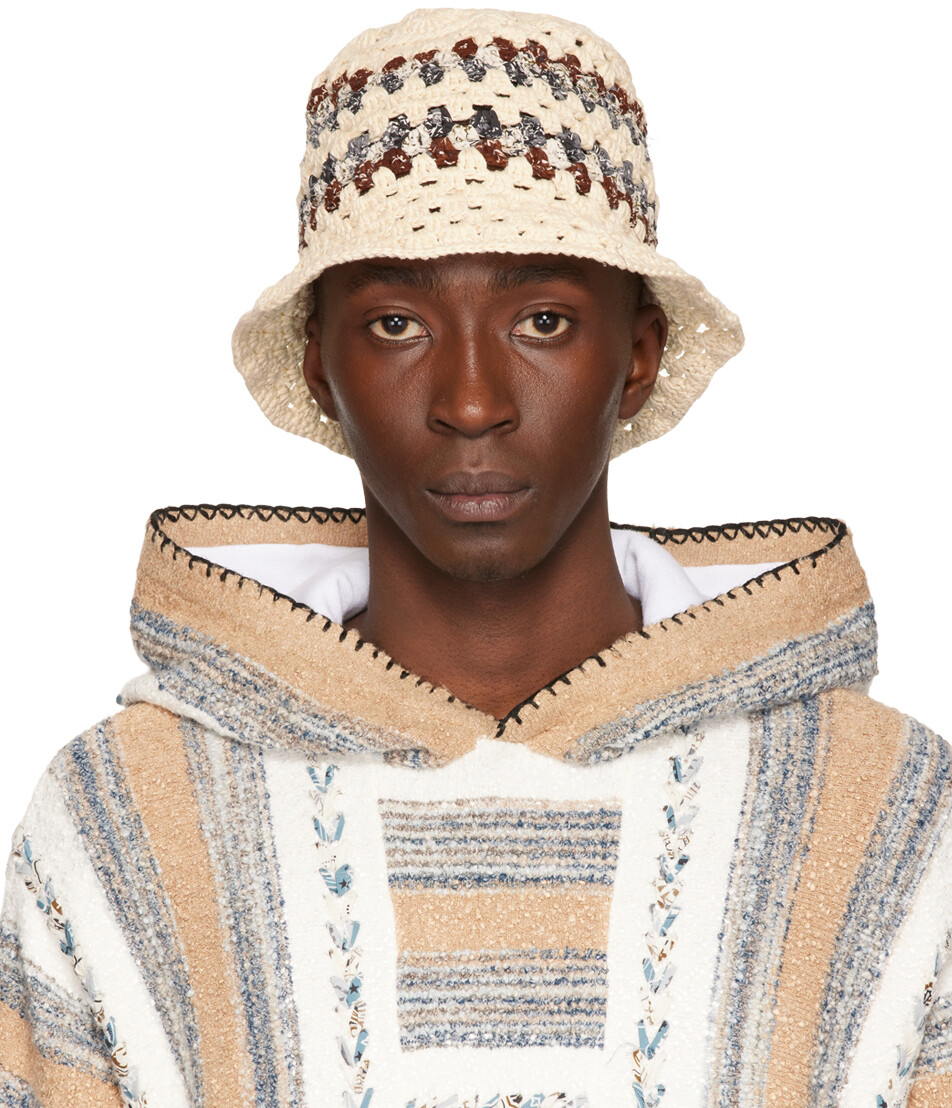 

Бежевая структурированная шапка крючком AMIRI