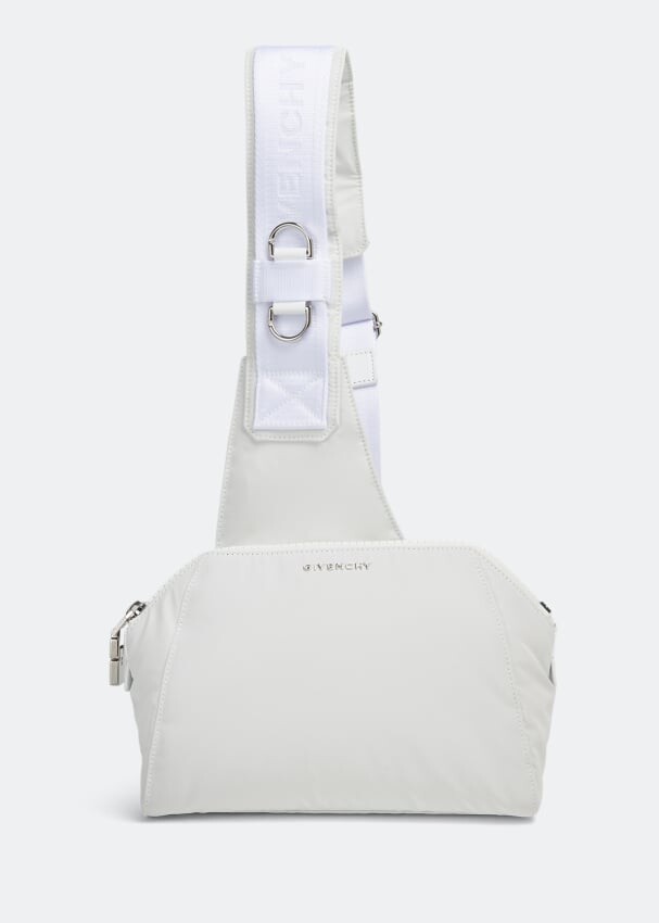 

Сумка GIVENCHY Antigona small crossbody bag, белый