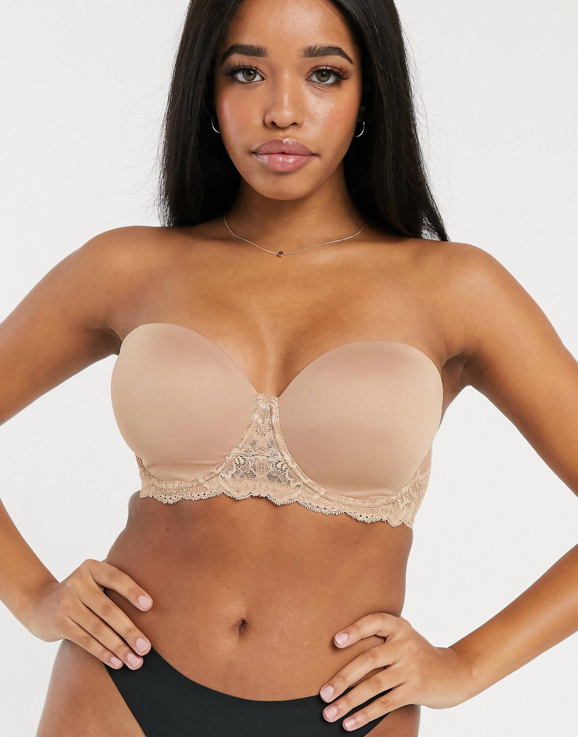 

Бежевый бюстгальтер-балконет с подкладкой и косточками ASOS DESIGN Fuller Bust