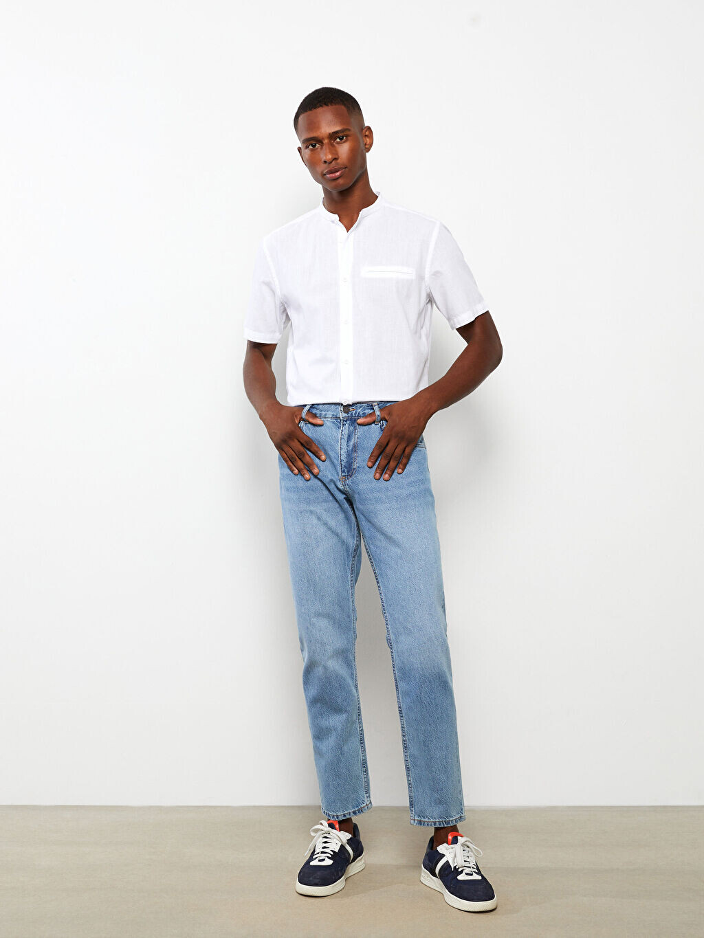 

Мужские джинсы прямого кроя 700 LCW Jeans