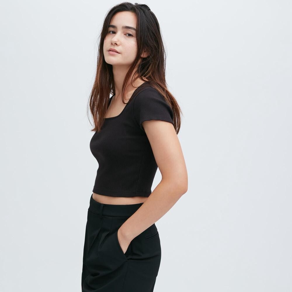 

Футболка Uniqlo, черный