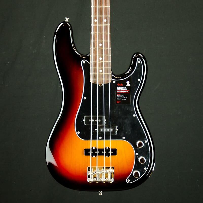 

Fender American Performer Precision Bass, 3-Tone Sunburst, сумка для переноски 0198600300