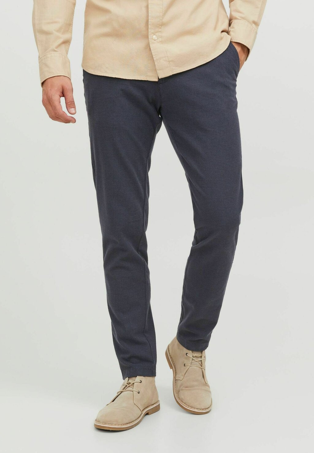 

Чиносы JPSTMARCO JJWINTER LC Jack & Jones, темно-серый