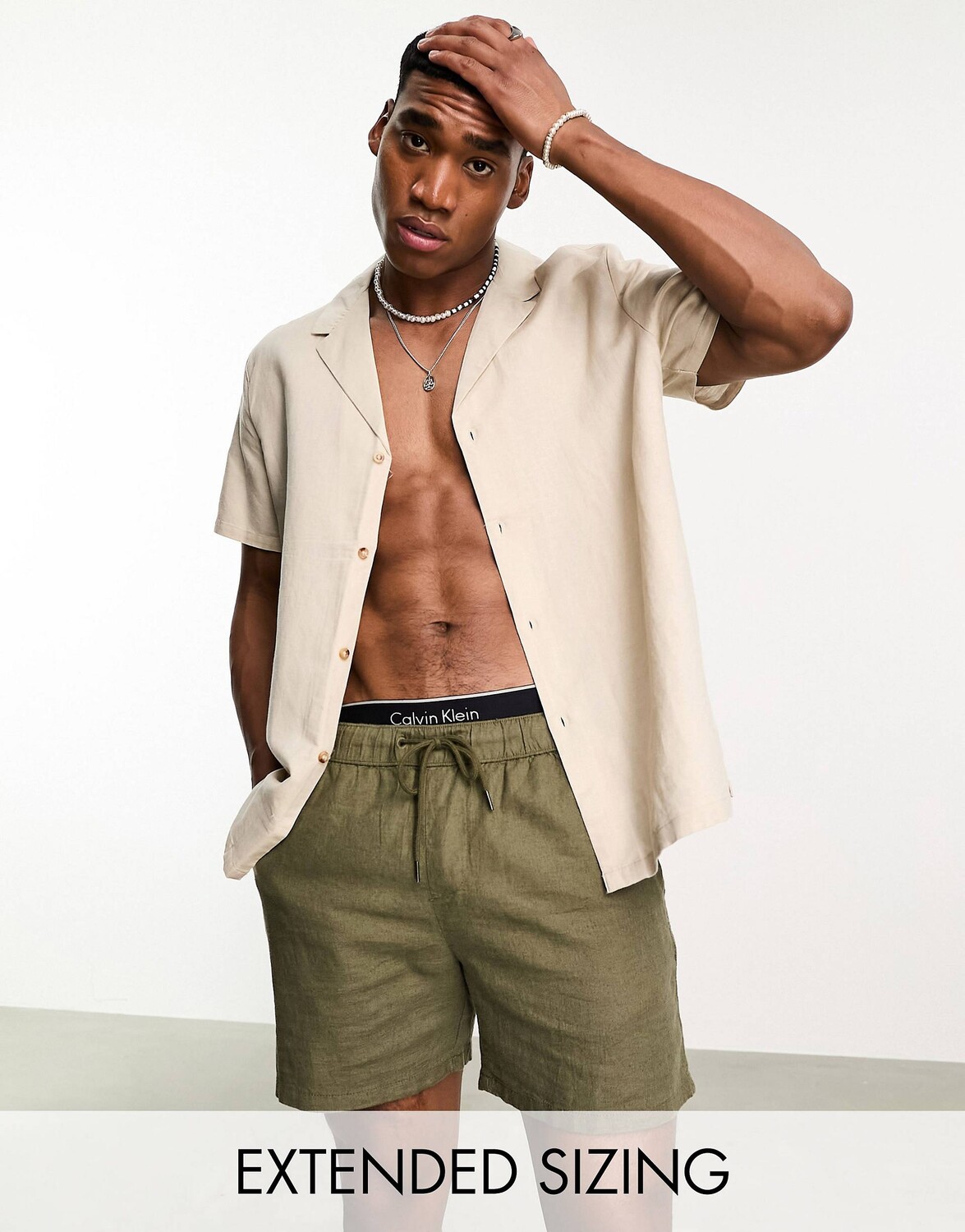 

Свободная рубашка из смеси льна с глубоким вырезом ASOS DESIGN