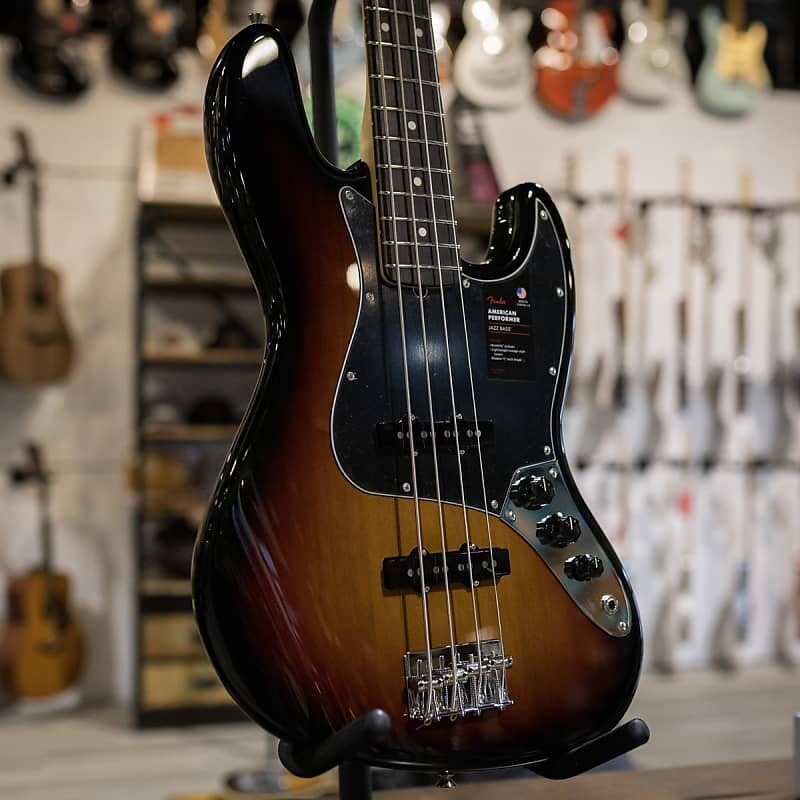 

Бас-гитара Fender American Performer Jazz Bass