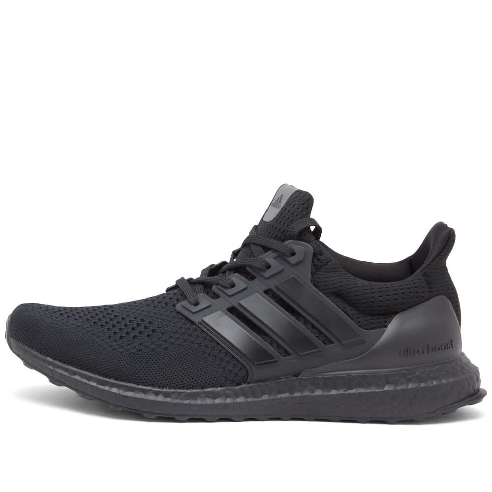 

Кроссовки Adidas Ultraboost 1.0, черный