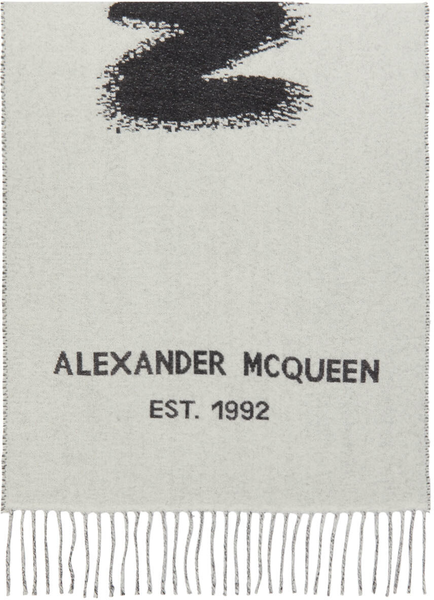 

Серо-черный шарф в стиле граффити Alexander McQueen