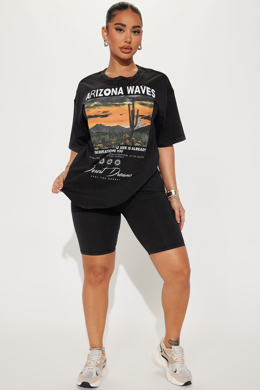 

Шорты Fashion Nova UNAZWAVESET, угольный