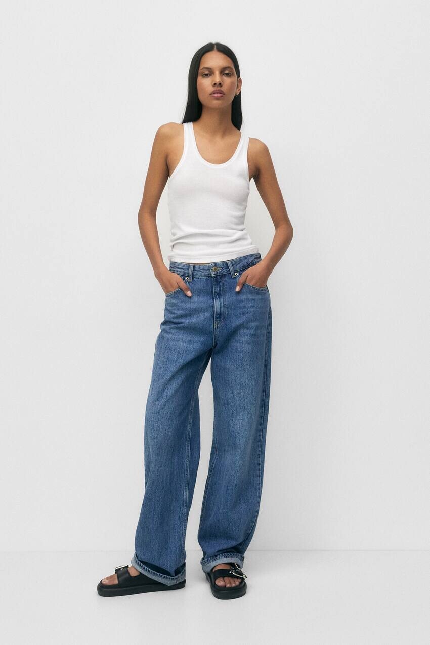 

Джинсы с завышенной талией и отворотами Pull&Bear, синий