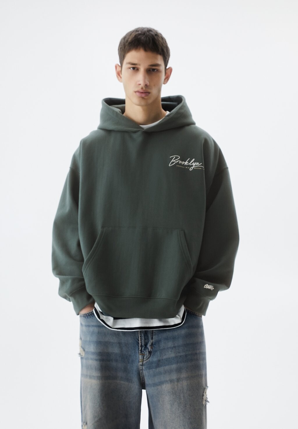 

Толстовка BROOKLYN PULL&BEAR, зеленый