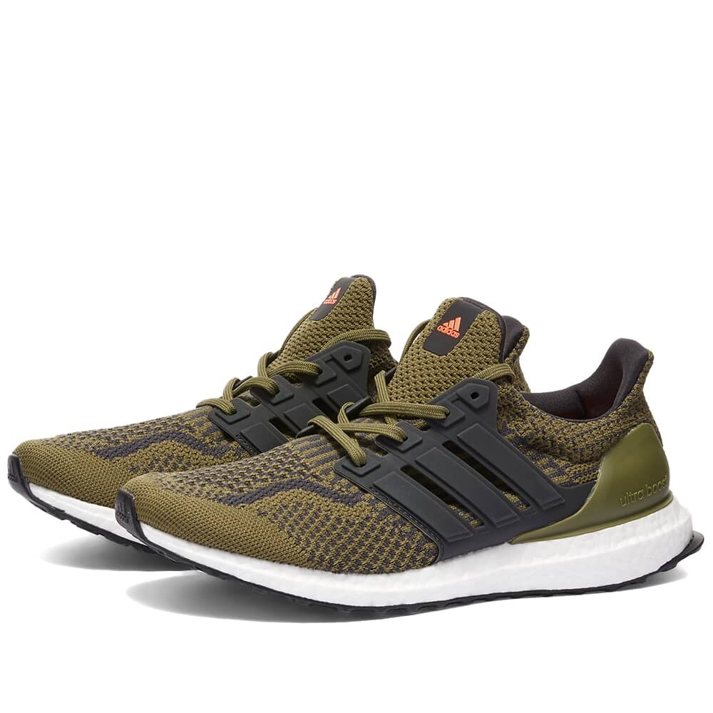 

Кроссовки Adidas Ultraboost 5.0 DNA