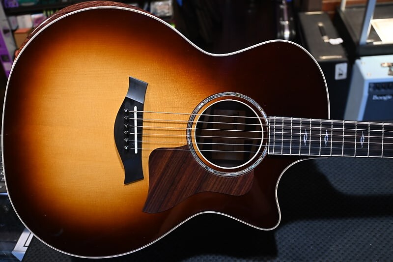 

Тейлор 814ce Санберст #2052 Taylor